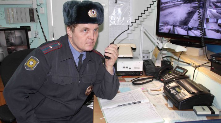 Iz ognja da v polymja